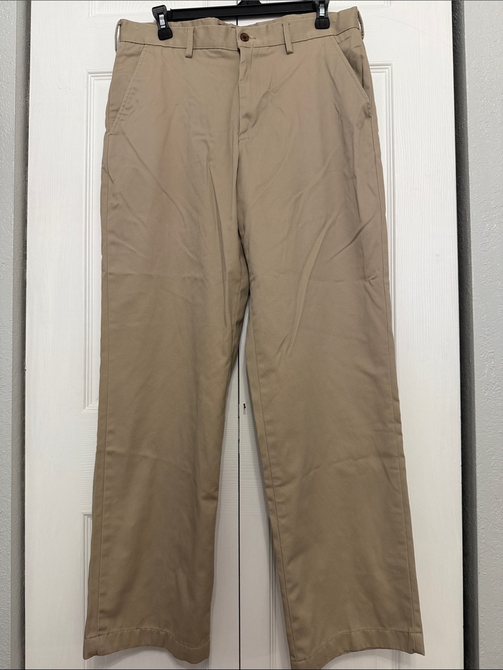 CHAPS Men's Classic Khaki Pants - Tailored Everyday Chino